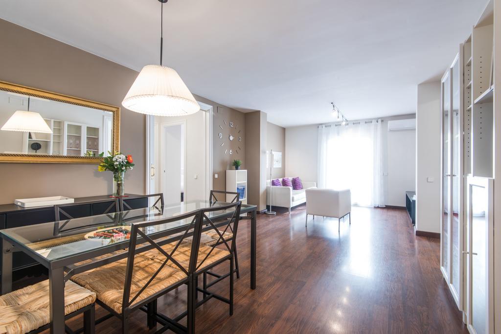 Be Barcelona Eixample Urquinaona II Apartment Ngoại thất bức ảnh