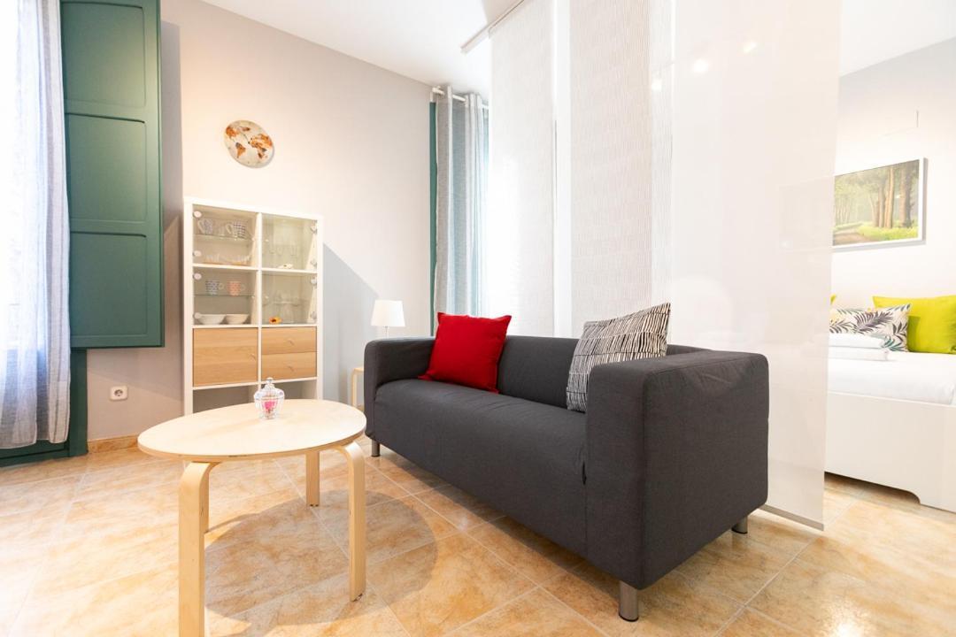Be Barcelona Eixample Urquinaona II Apartment Ngoại thất bức ảnh